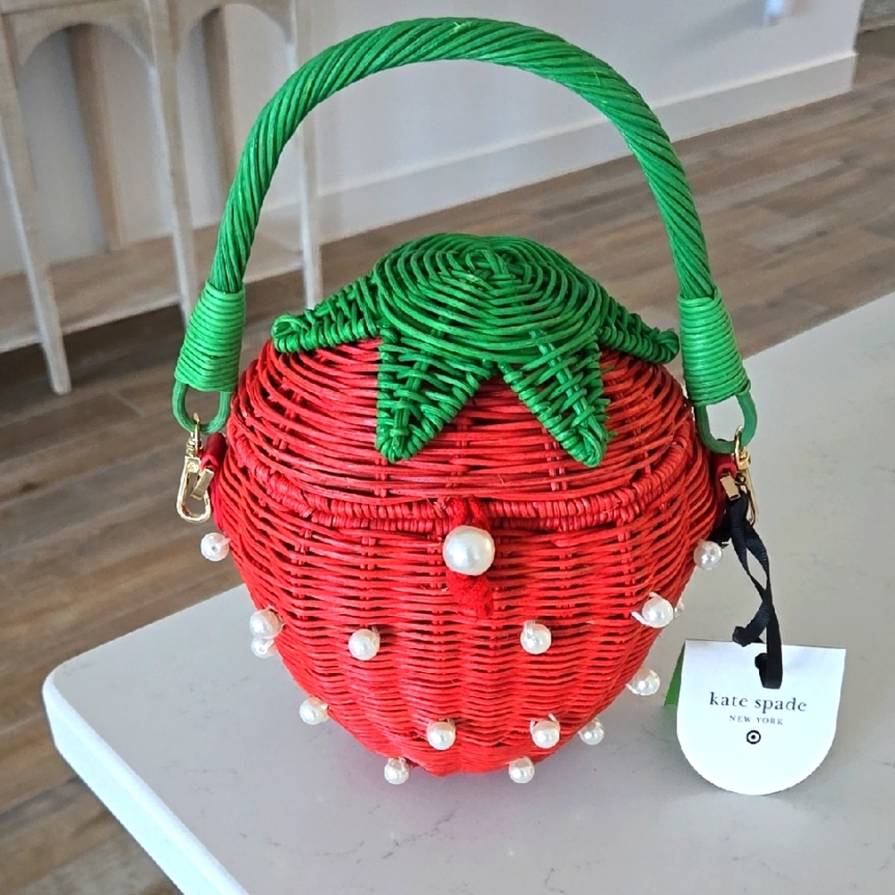 New W/ Tag KATE SPADE X TARGET Strawberry Bag Purse Woven Straw w/ Pearls Basket